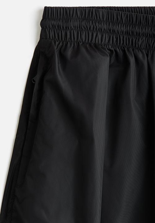 H&M - WARDROBE.NYC H&M:  Nylon track pants - black