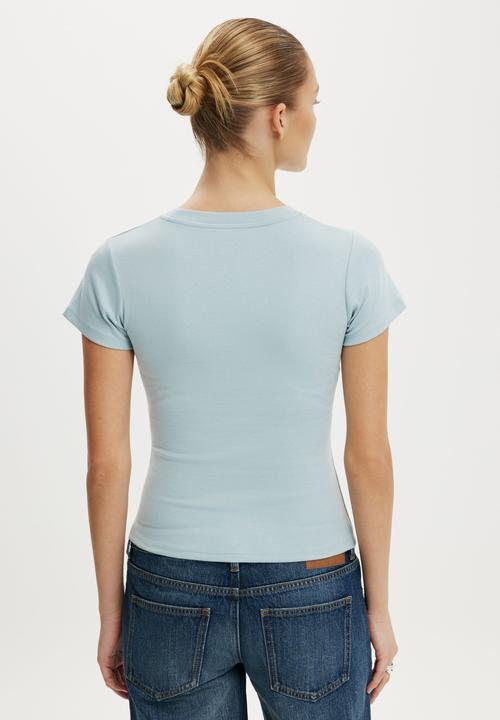 Cotton On - The Tiny Graphic Tee - 1982/Classic Iced Marine