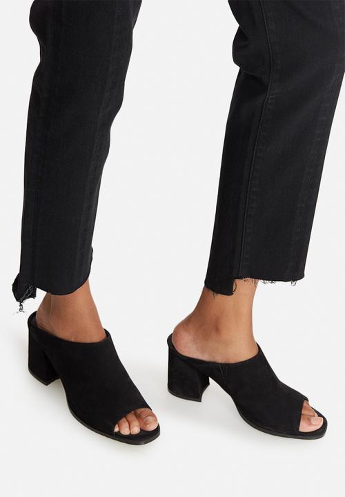 dailyfriday - Panelled raw hem denim