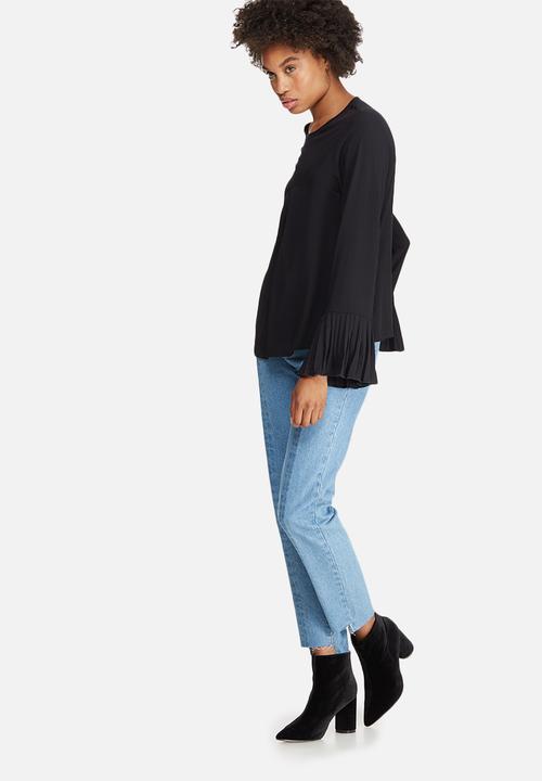 dailyfriday - Pleat front blouse