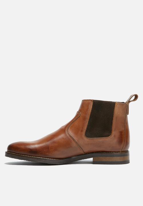 basicthread - Cameron leather chelsea boot