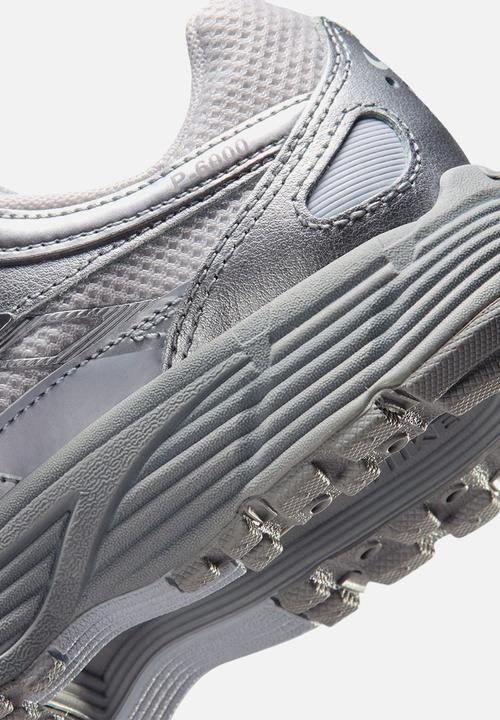 Nike - Nike P-6000 Ut Grade School