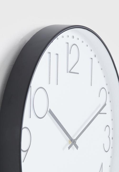 H&S - Wale wall clock - Black & White 
