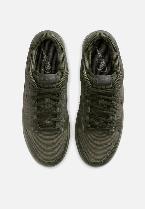 Nike - Nike Dunk Low Retro Premium