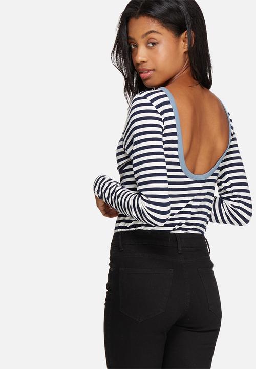 Pieces - Longhu deep back top