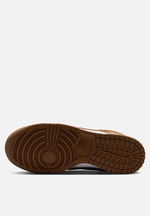 Nike - Nike Dunk Low