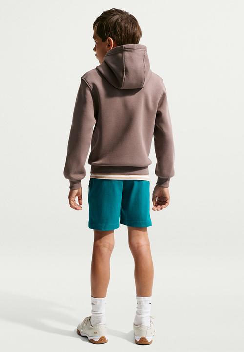 Nike - Kids 6" knit shorts