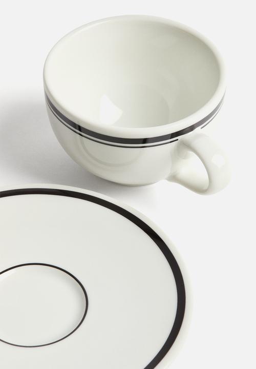 H&M - Cappuccino cup and saucer - white/black