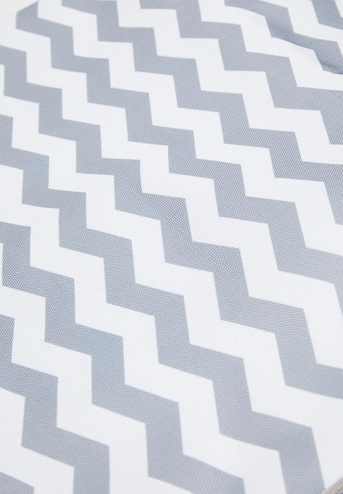 Pop Candy - Foldable diaper changing mat - grey chevron