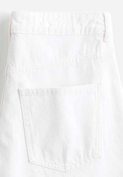 H&M - Barrel high waist jeans - white
