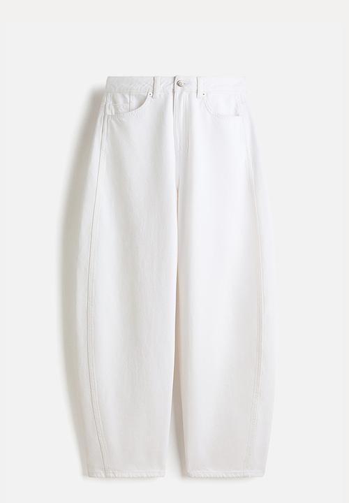 H&M - Barrel high waist jeans - white