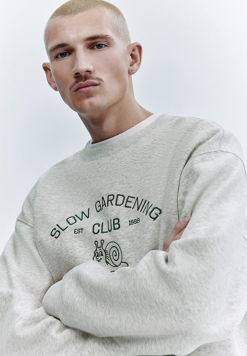 H&M - Relaxed fit embroidery-motif sweatshirt - grey marl/slow gardening club