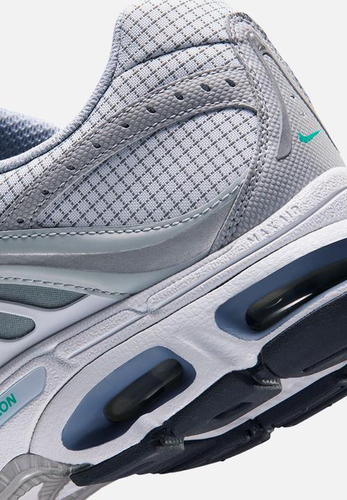 Nike - NIKE AIR MAX MOTO 2K