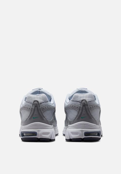 Nike - NIKE AIR MAX MOTO 2K