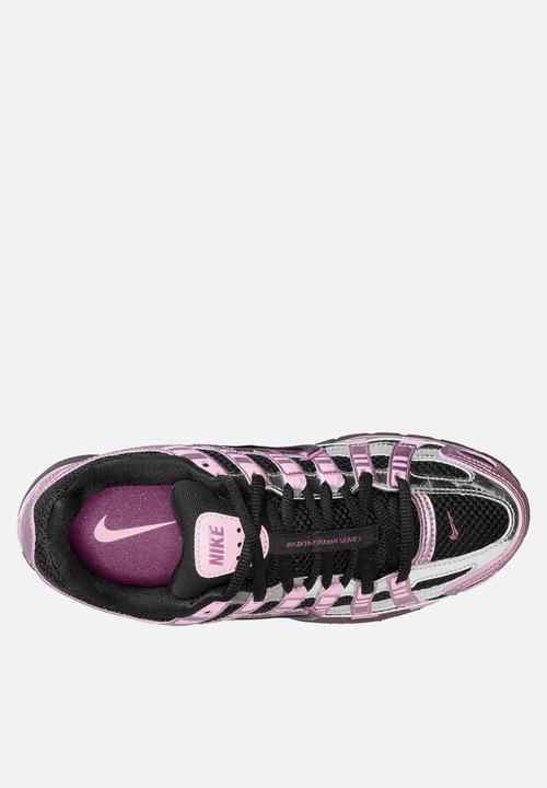 Nike - Nike P-6000