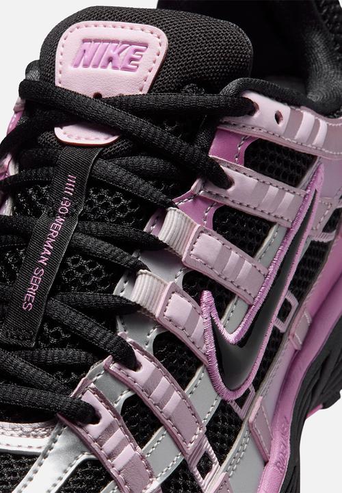 Nike - Nike P-6000