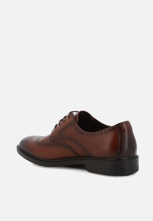 Hush Puppies - Alaric - Tan