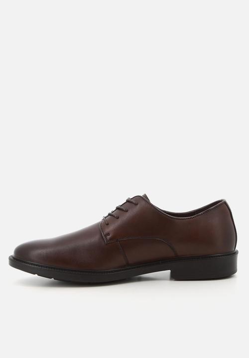 Hush Puppies - Harrington - Brown