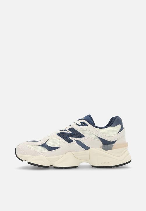 New Balance  - 9060 Grade School