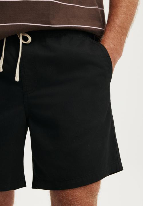 Cotton On - Easy Short - Black Twill
