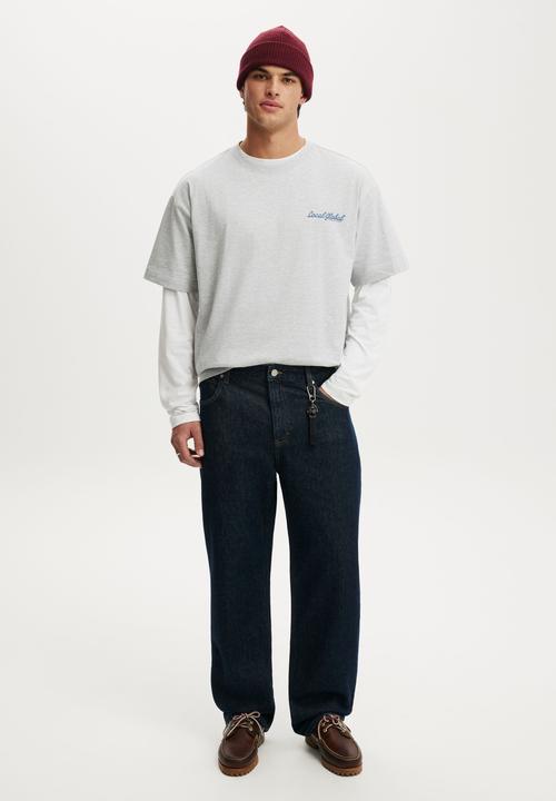 Cotton On - Box Fit Text T-shirt - Grey Marle/Local Global