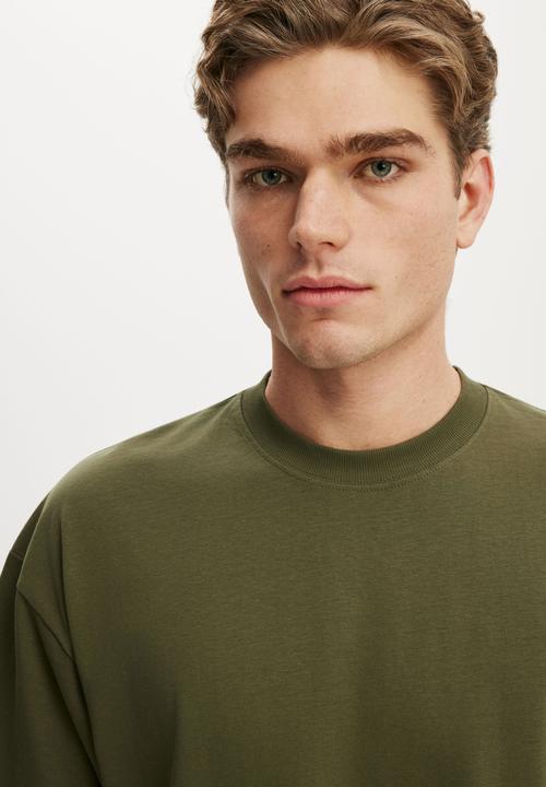 Cotton On - Cropped Fit T-shirt - Khaki