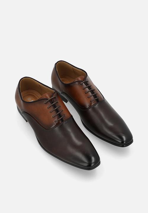 Pierre Cardin - Bruno formal lace up -  brown tan