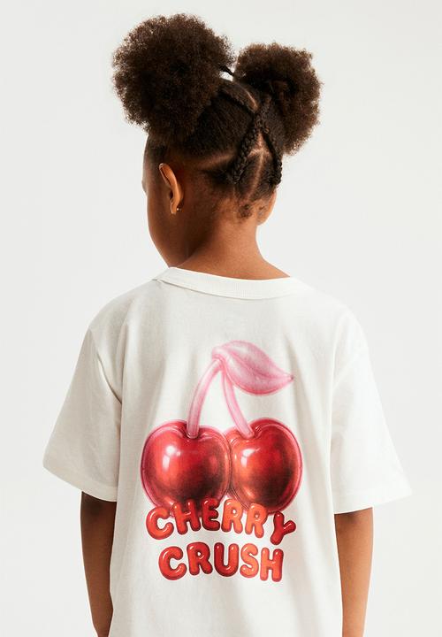 Cotton On - Essential Short Sleeve Graphic Tee - Vanilla/Cherry Crush