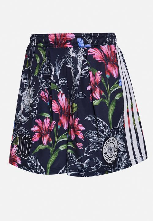 adidas Originals - Farm Prm Shorts - Black/Cream White/Craft Green