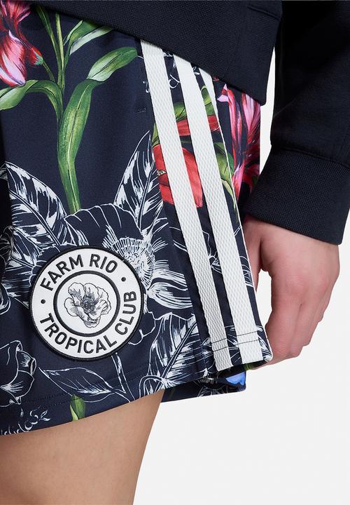 adidas Originals - Farm Prm Shorts - Black/Cream White/Craft Green