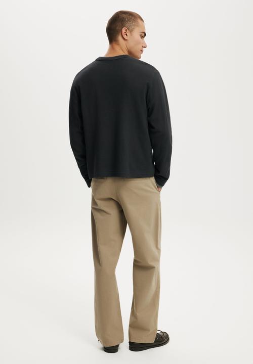 Cotton On - Baggy Chino Pant - Camel