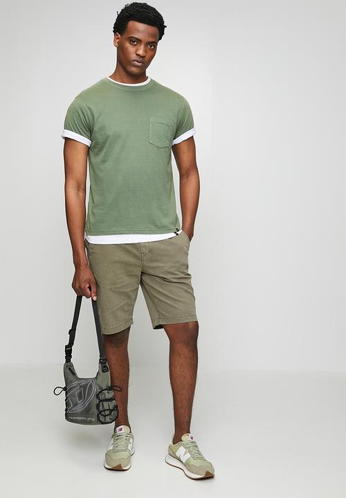 Superdry. - Utility Chino Short - Chive Green