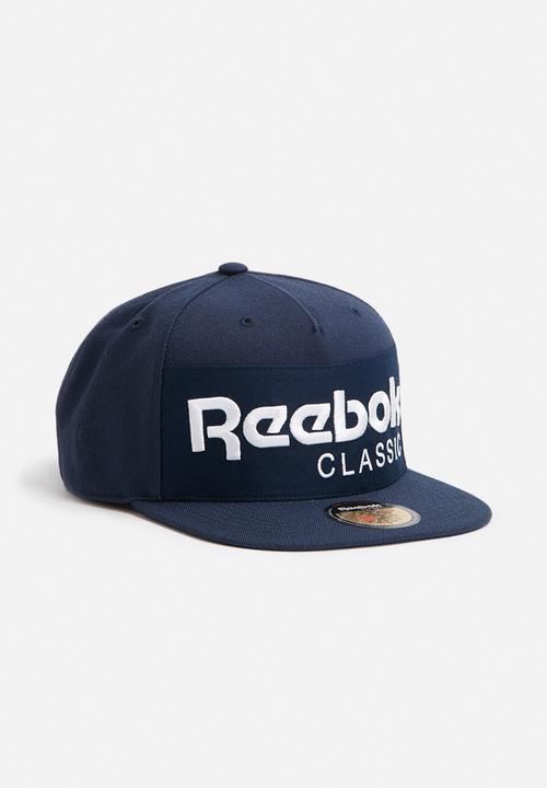 Reebok Classic - Foundation trucker cap