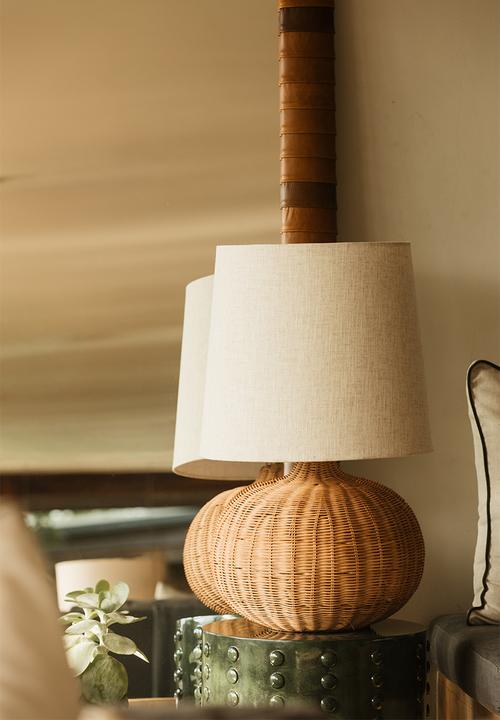 Noha - Tumbi Table Lamp With Linen Shade