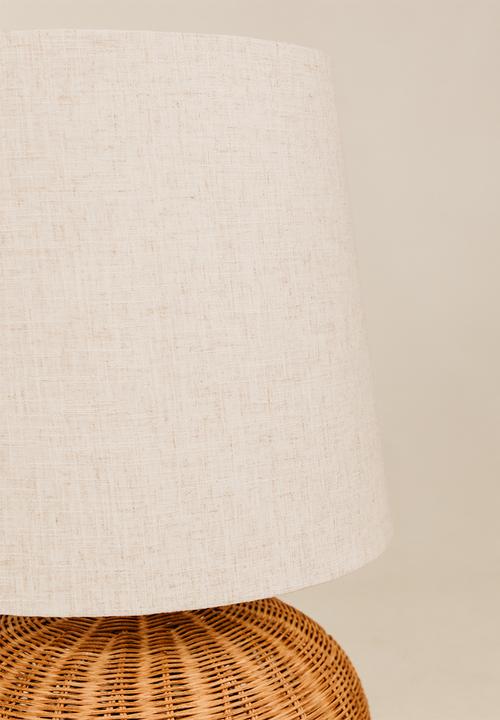 Noha - Tumbi Table Lamp With Linen Shade