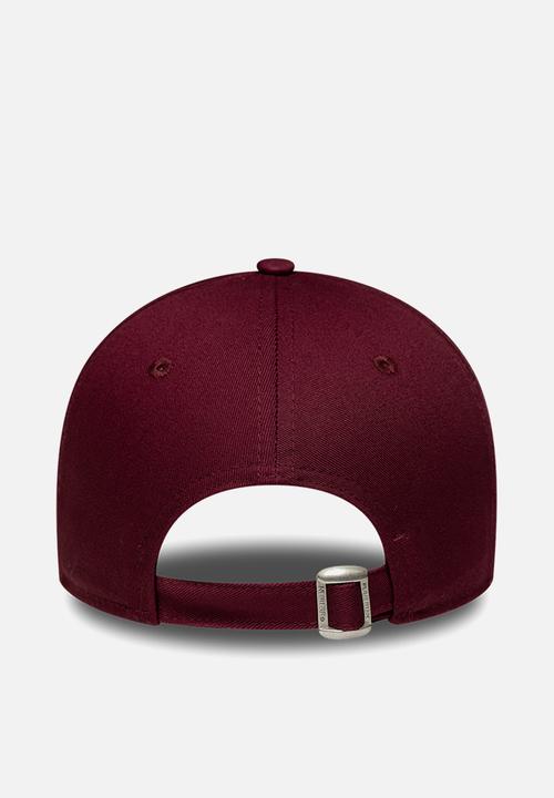 New Era - Female Metallic Logo 9Forty® - Maroon