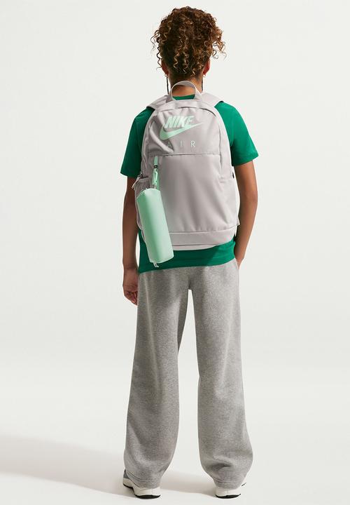 Nike - Nike Elemental
