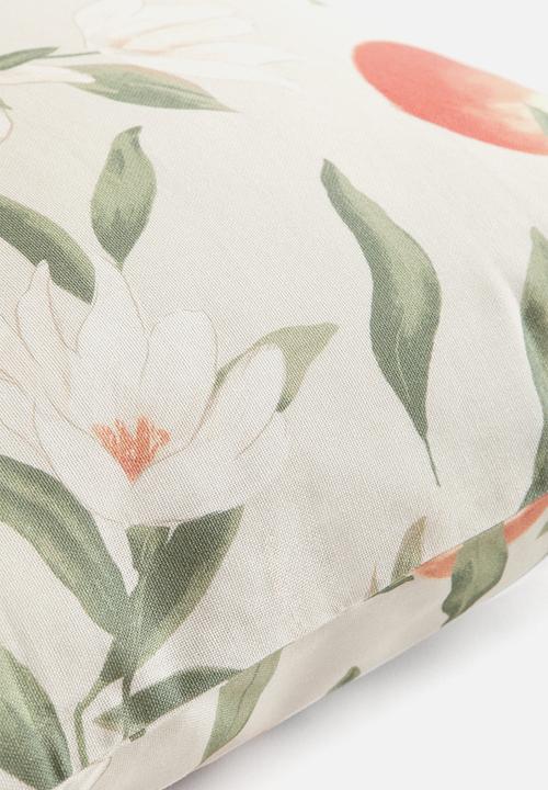 H&M - Patterned cushion cover - light beige/oranges