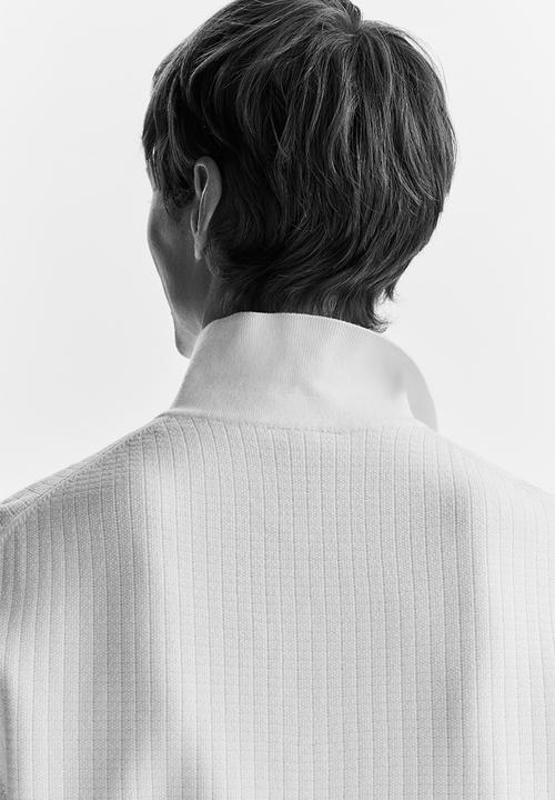 H&M - Regular fit textured-knit polo shirt - white