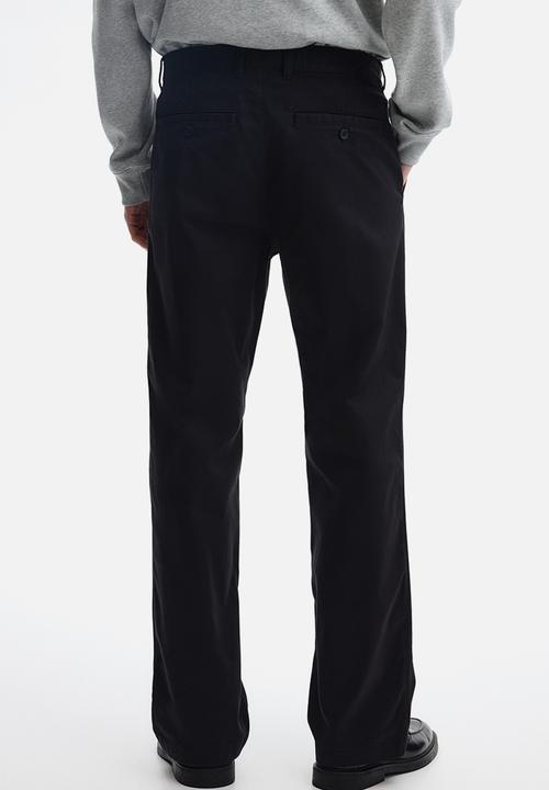 H&M - Relaxed fit cotton chinos - black