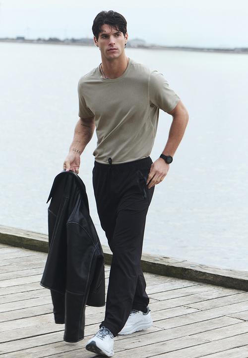 H&M - Running t-shirt with drymove. - dark beige