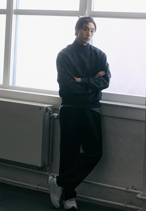 H&M - Oversized fit track jacket with drymove - black