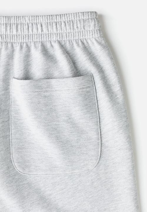 H&M - Regular fit sweatshorts - light grey marl