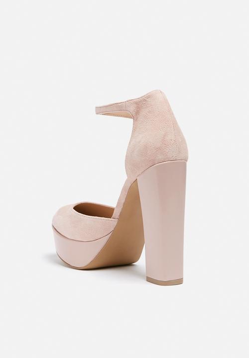 Steve Madden - Darla