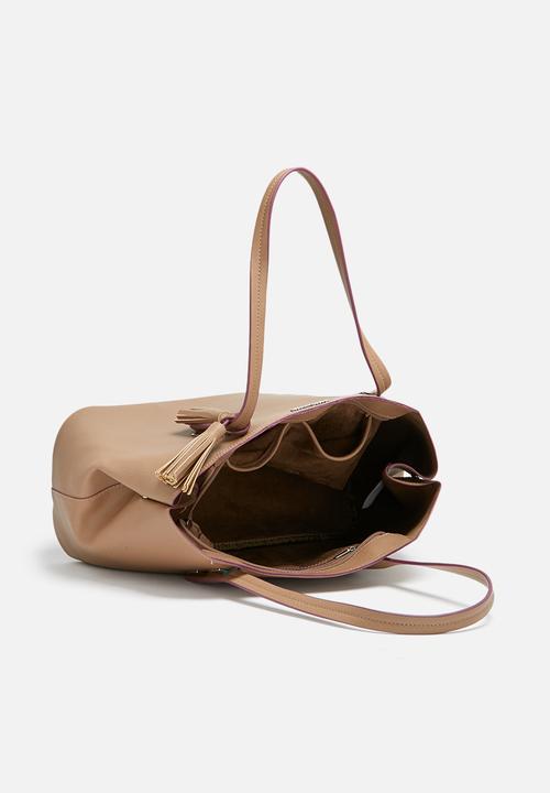 Steve Madden - Bbeckett