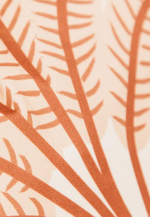 Noha - Palm Palace Velvet Scatter  Js524