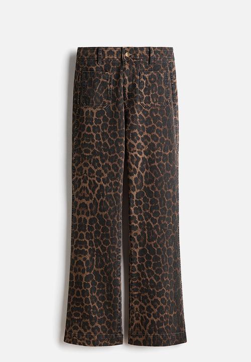 H&M - Flared high jeans - brown/leopard print
