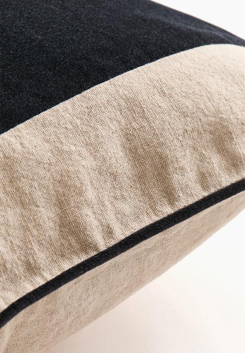 H&M - Linen-blend cushion cover - light beige/black striped