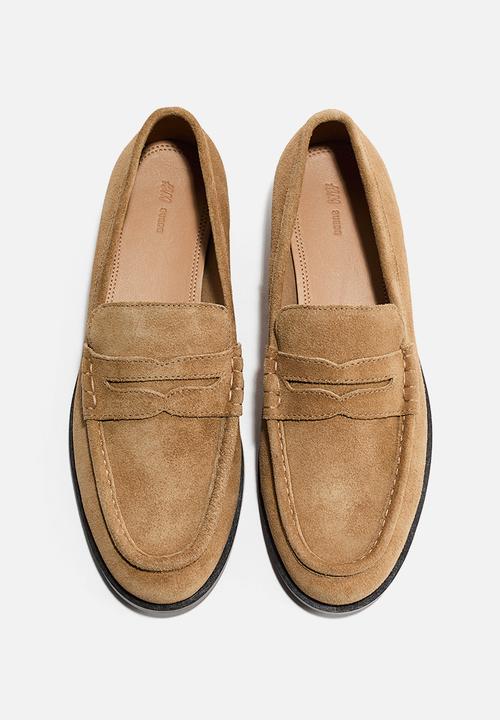 H&M - Split suede loafers - beige