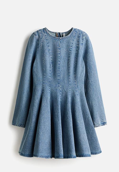 H&M - Flared-skirt denim dress - denim blue